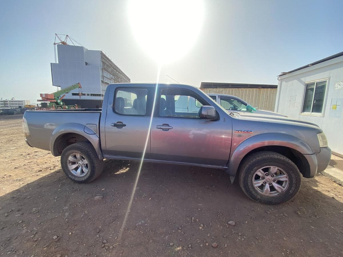 FORD XLT · — imagen 7