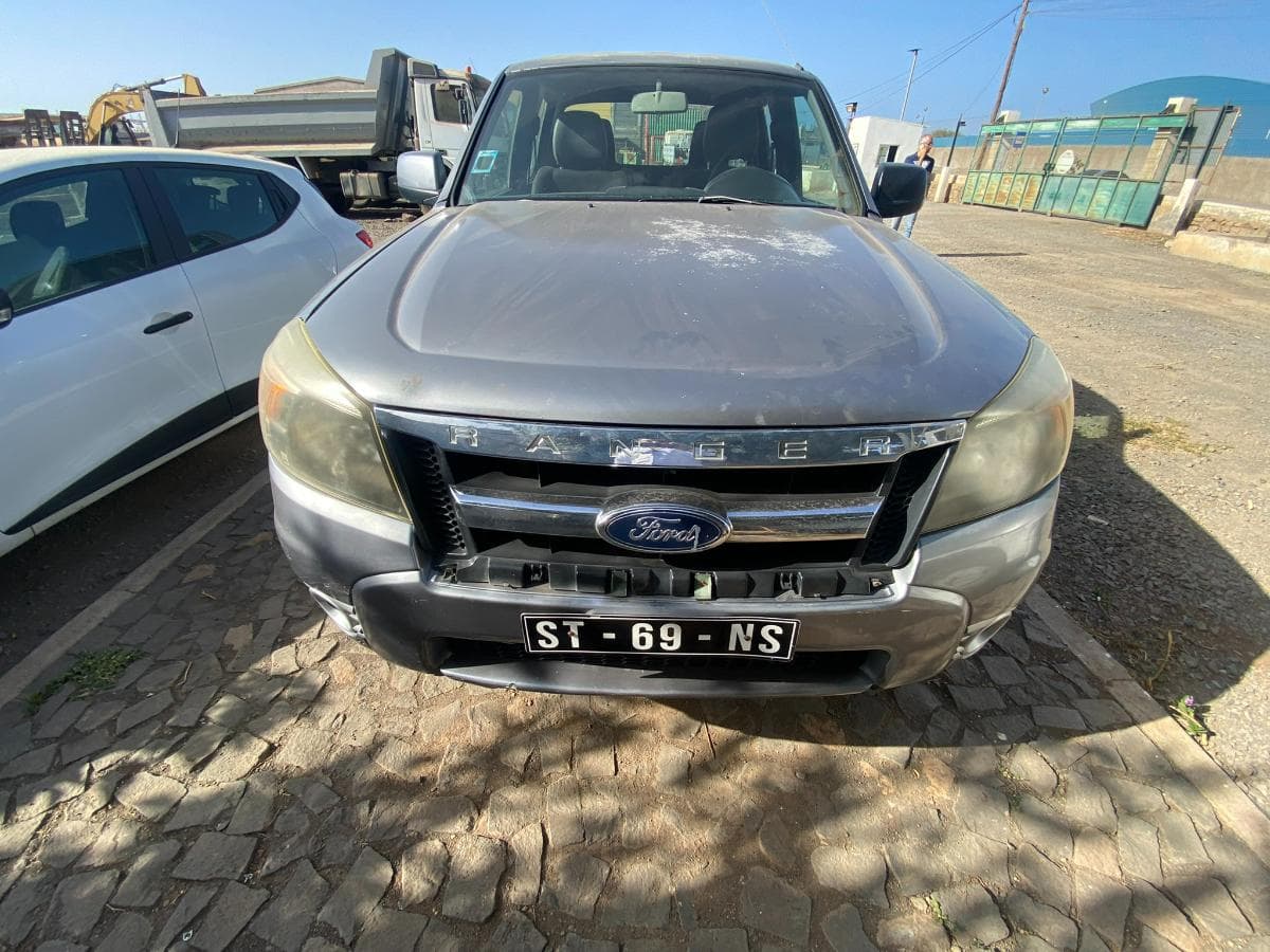 FORD XLT — image 3