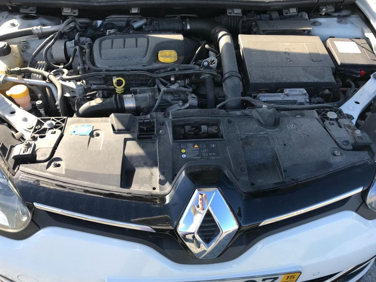 Renault Mégane 1.6 DCI Coupé · Ano 2015 — imagem 3