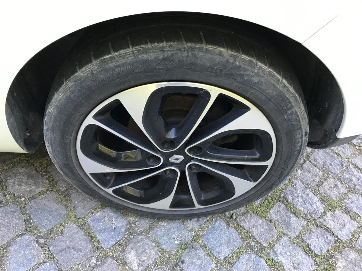 Renault Mégane 1.6 DCI Coupé · Ano 2015 — imagem 15