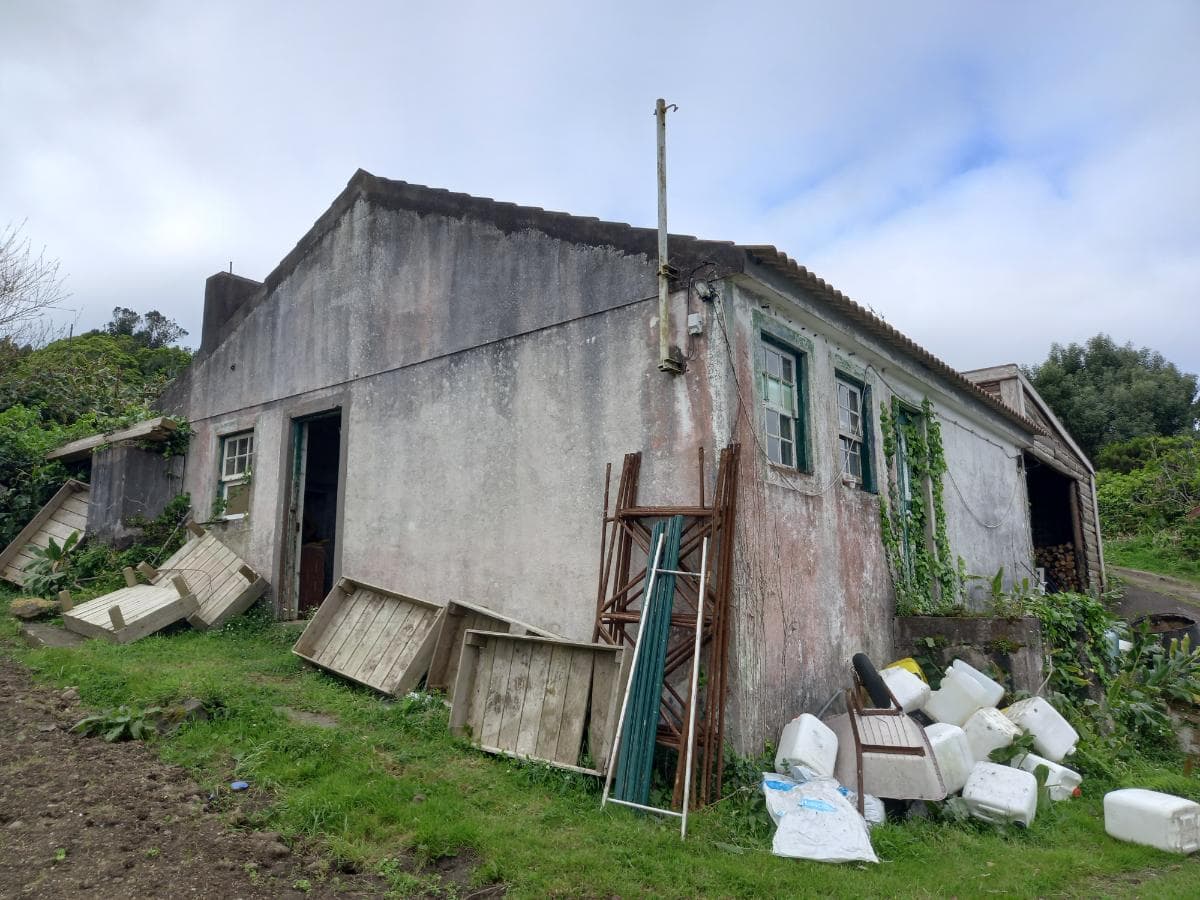 Moradias · Terrenos · Horta, Ilha dos Açores — image 4