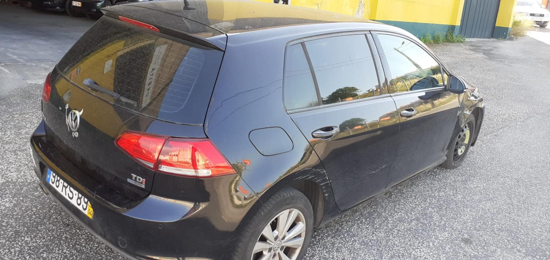 Volkswagen Golf 1.6TDI · Ano 2013 — imagem 16