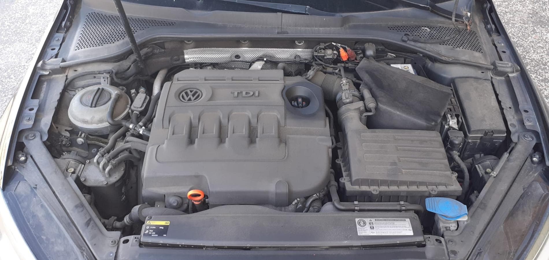 Volkswagen Golf 1.6TDI · Ano 2013 — imagem 5
