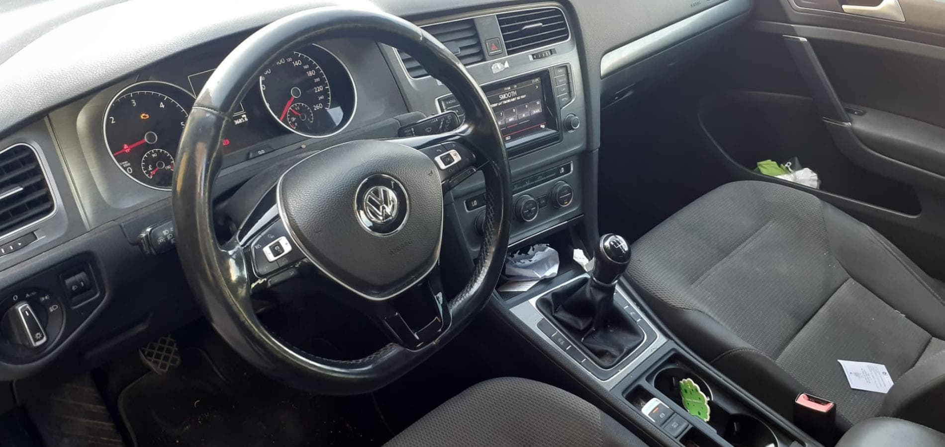 Volkswagen Golf 1.6TDI · Ano 2013 — imagem 17