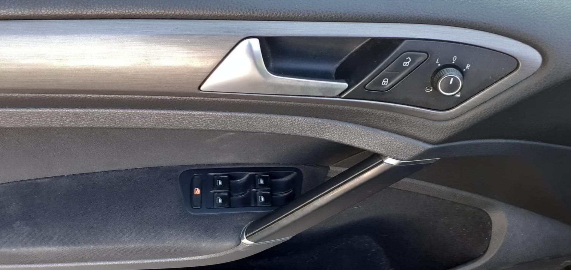 Volkswagen Golf 1.6TDI · Ano 2013 — imagem 24
