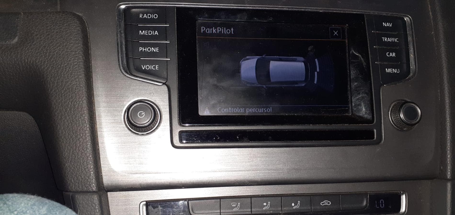 Volkswagen Golf 1.6TDI · Ano 2013 — imagem 26
