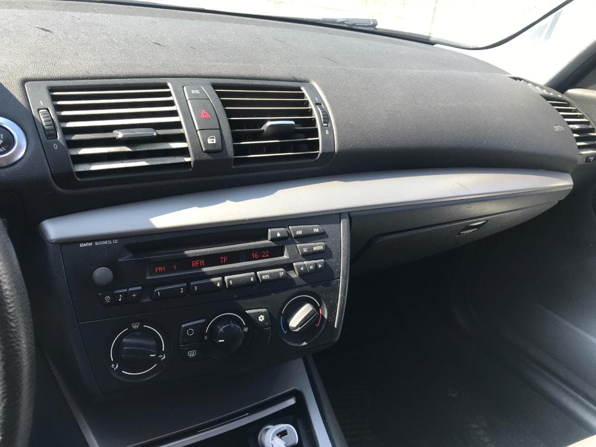 BMW 120D · Ano 2007 — image 19