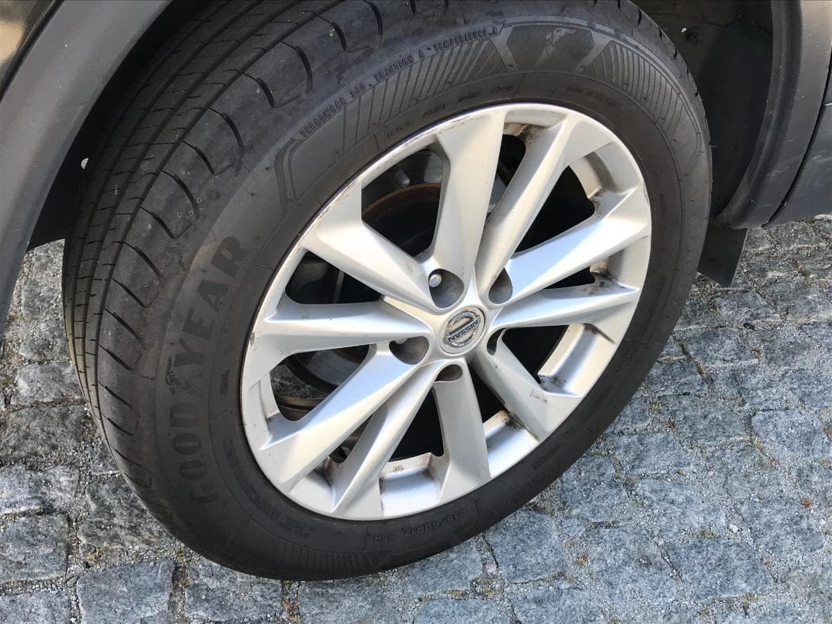 Nissan Qashqai 1.5DCI · Ano 2011 — imagem 13