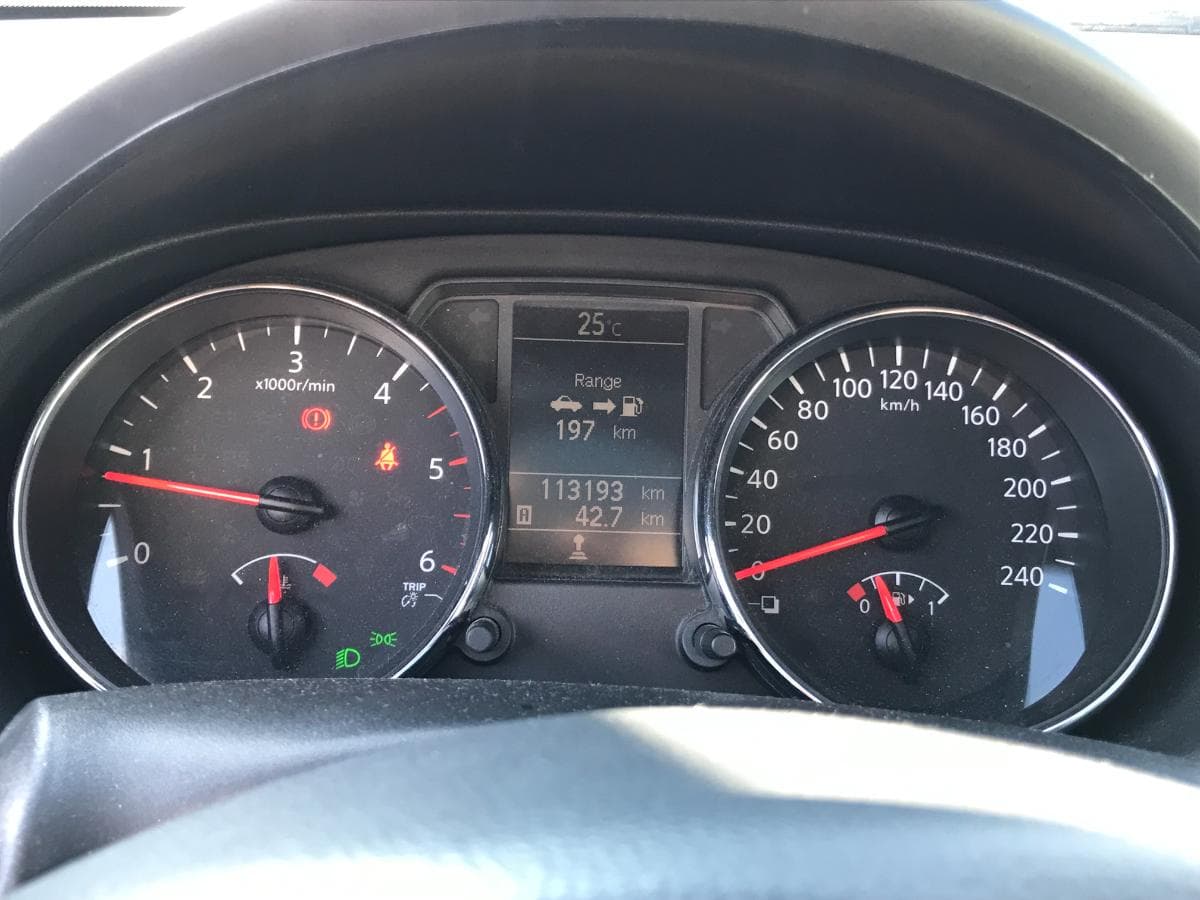Nissan Qashqai 1.5DCI · Ano 2011 — imagem 23
