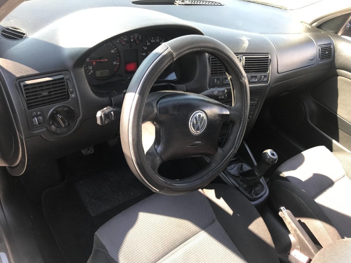 Volkswagen Golf 1.9TDI · Ano 2000 — imagem 29