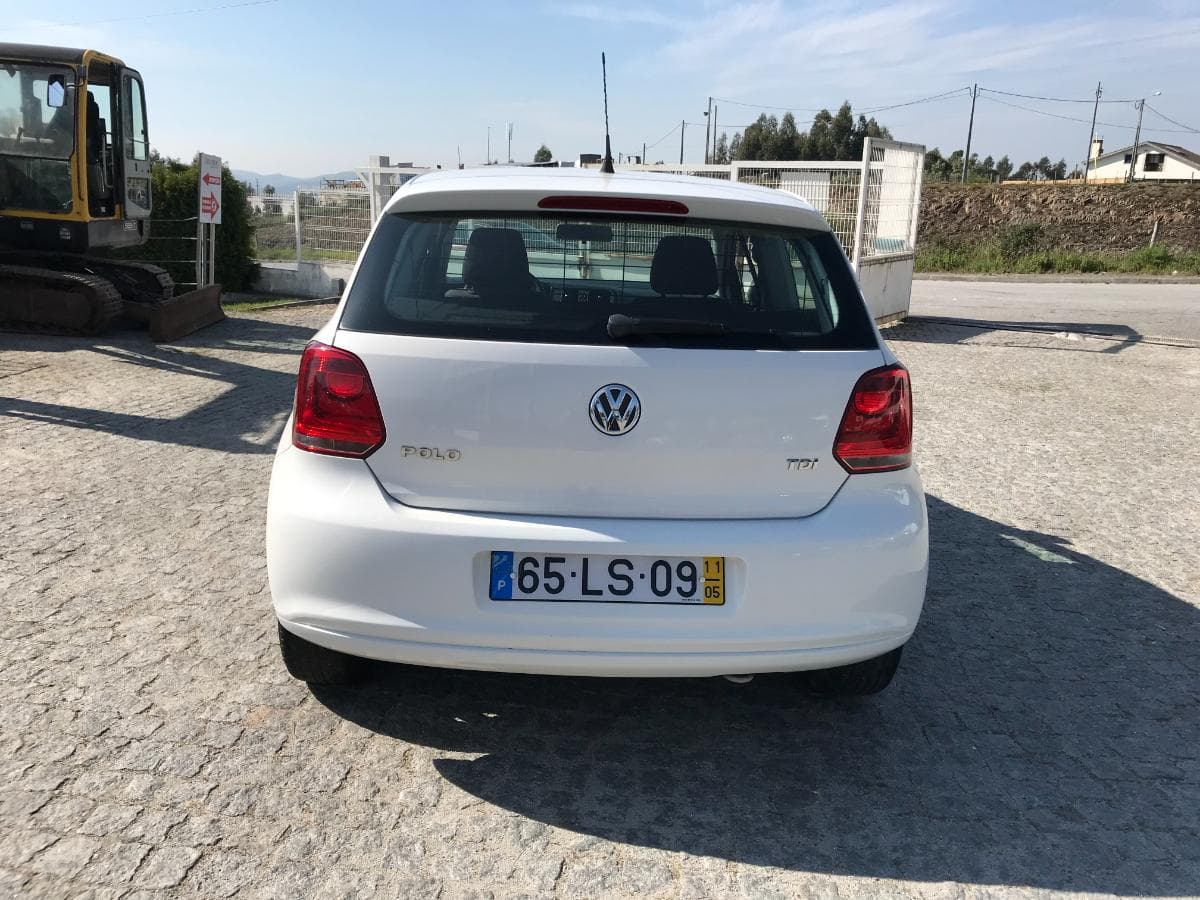 Volkswagen Polo 1.2 TDI · Ano 2011 — imagem 7