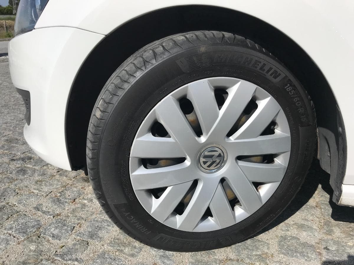 Volkswagen Polo 1.2 TDI · Ano 2011 — imagem 12