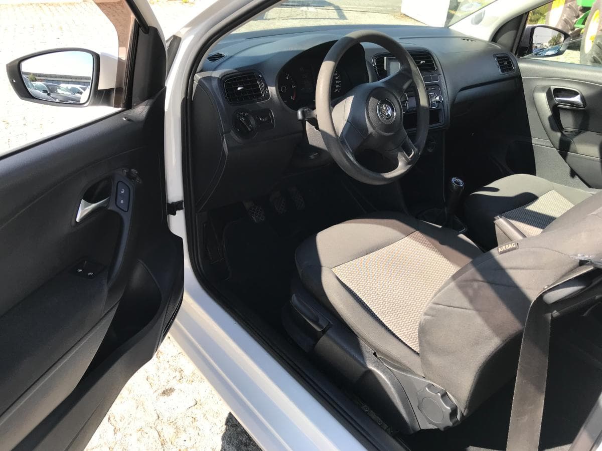Volkswagen Polo 1.2 TDI · Ano 2011 — imagem 15