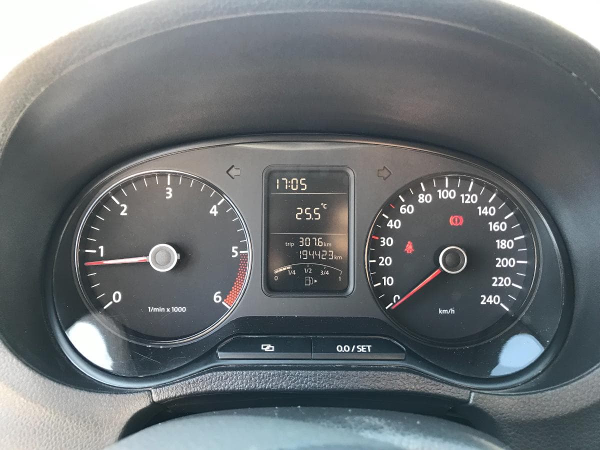 Volkswagen Polo 1.2 TDI · Ano 2011 — imagem 16