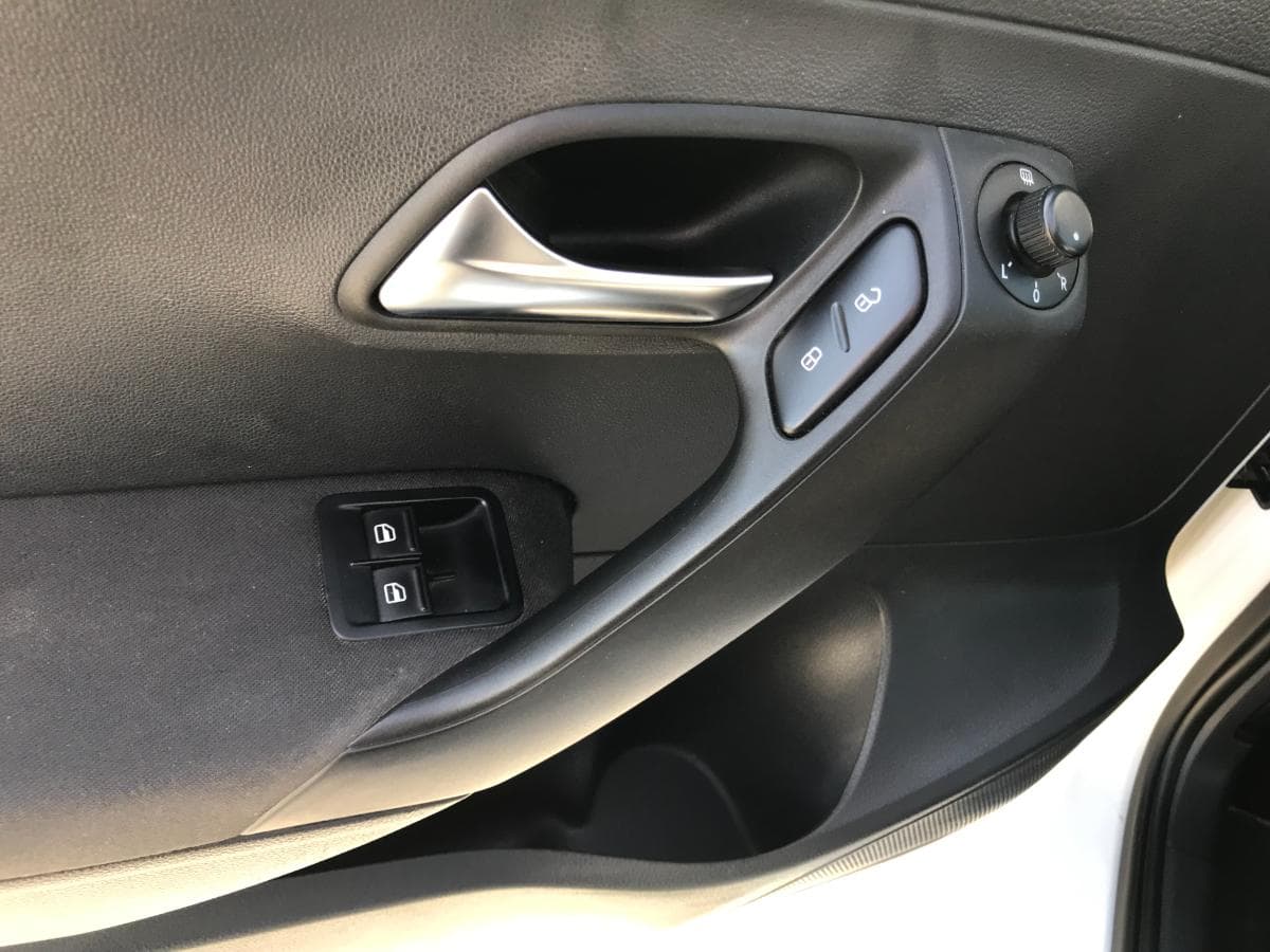 Volkswagen Polo 1.2 TDI · Ano 2011 — imagem 17
