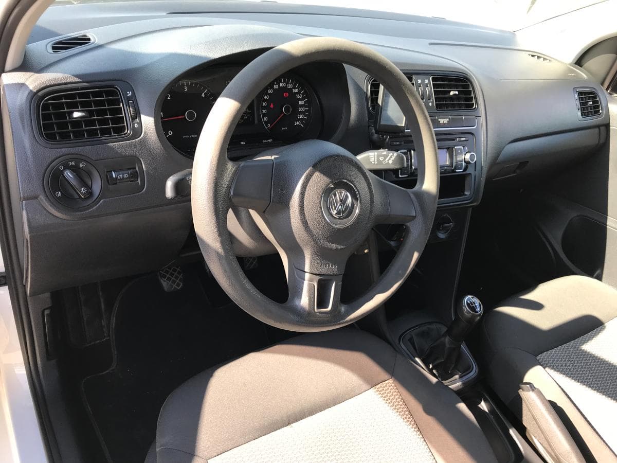 Volkswagen Polo 1.2 TDI · Ano 2011 — imagem 25