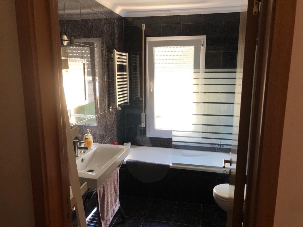 Apartamento T3 com Garagem  · Vila Nova de Gaia — image 13