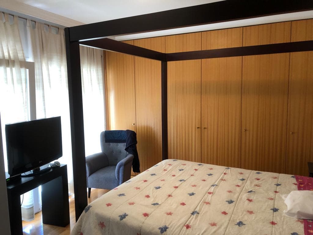 Apartamento T3 com Garagem  · Vila Nova de Gaia — image 9