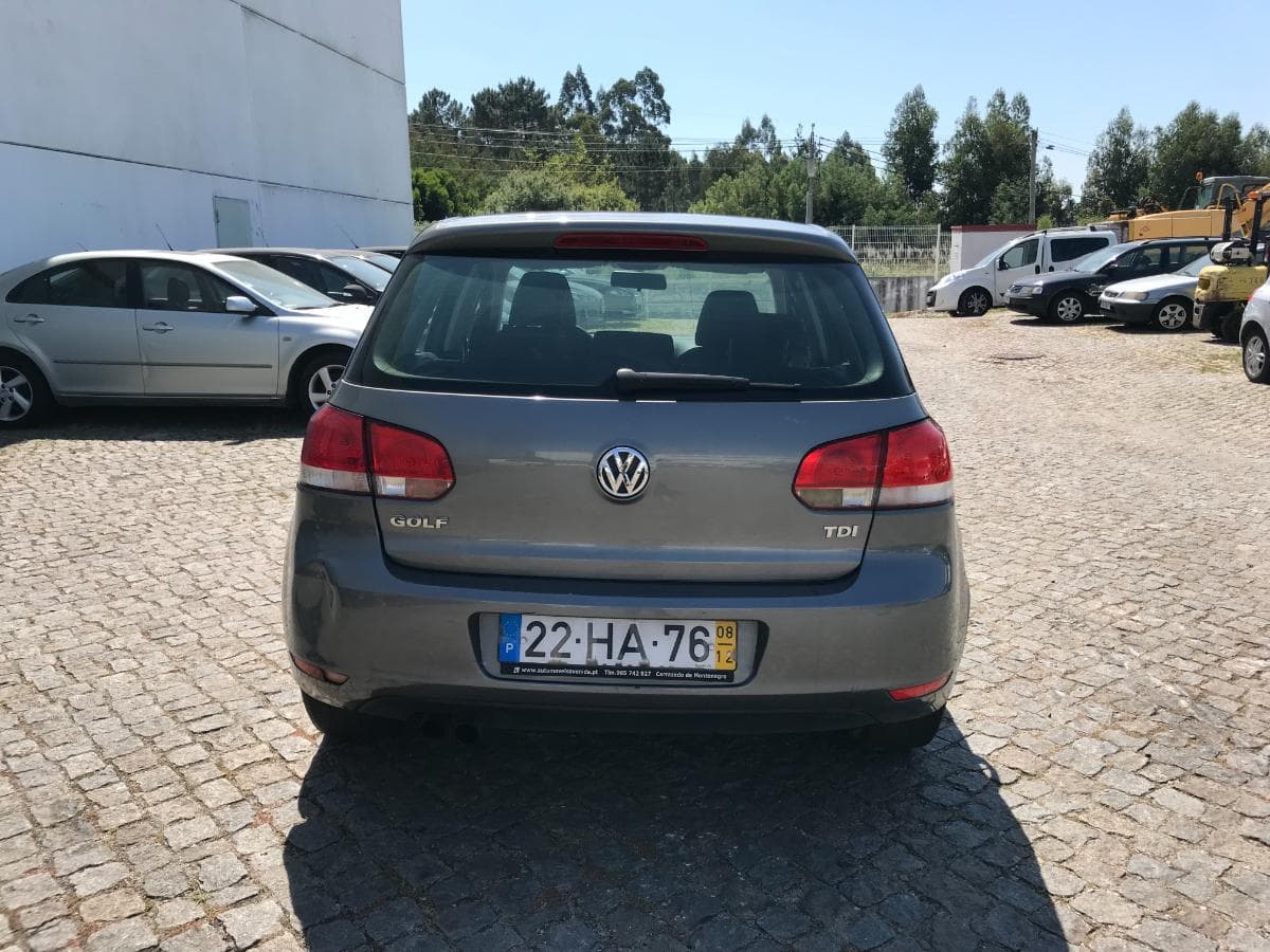 Volkswagen Golf 2.0TDI · Ano 2008 22-HA-76 — imagem 5