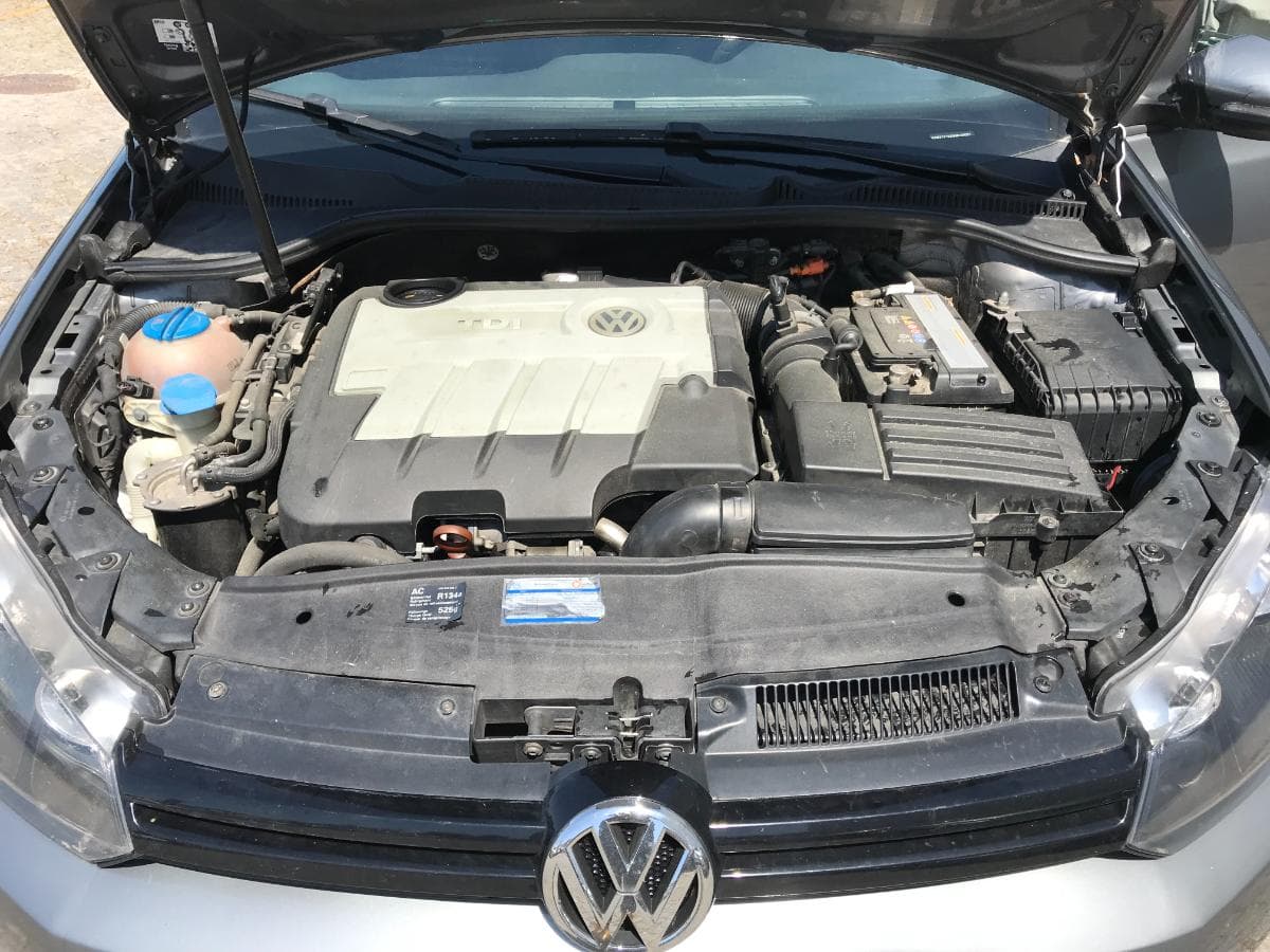 Volkswagen Golf 2.0TDI · Ano 2008 22-HA-76 — imagem 24