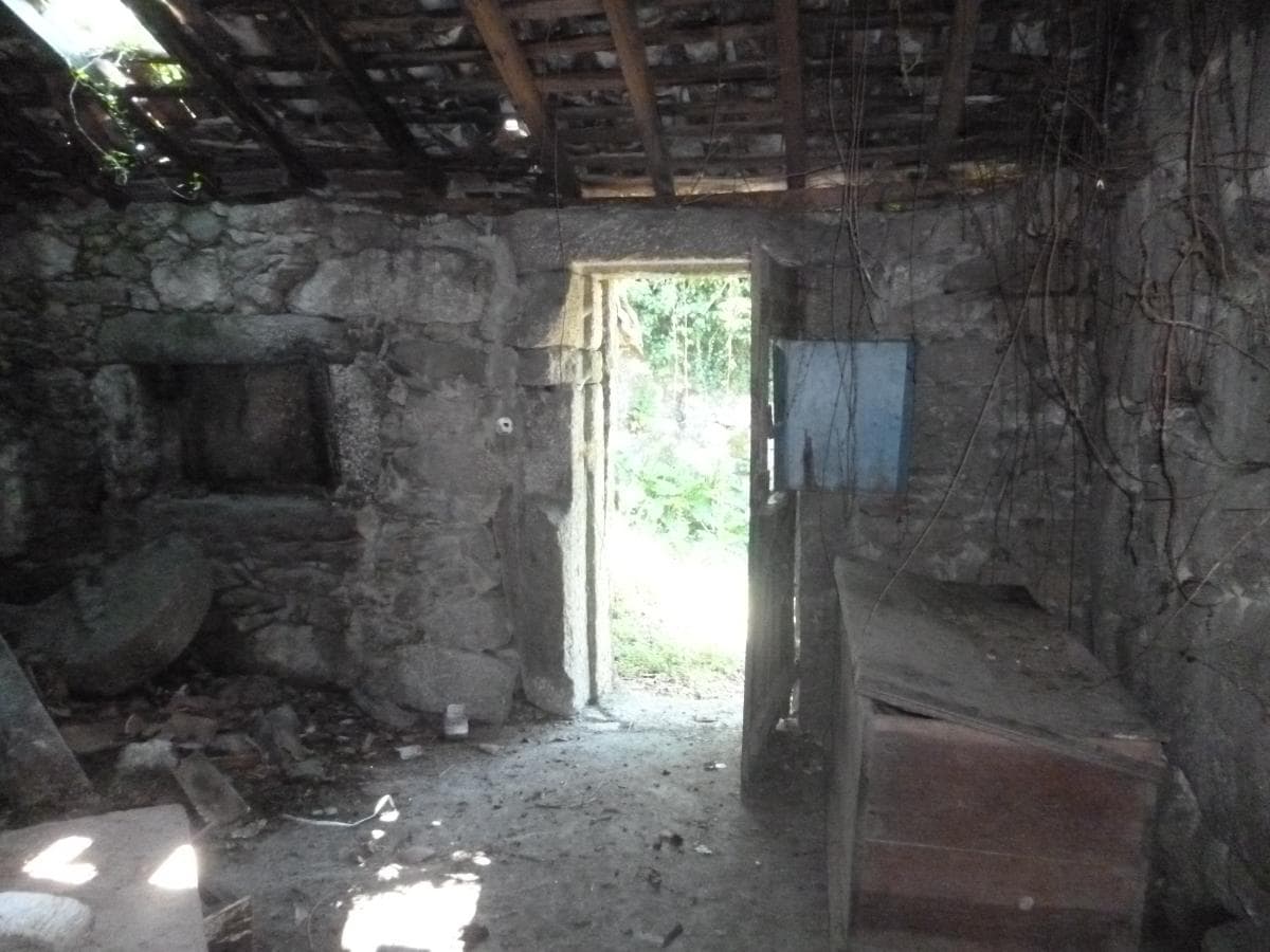 Moradia (Ruínas) · Póvoa de Lanhoso — imagem 7