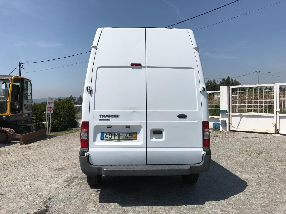Ford Transit 350L · Ano 2011 — imagem 7