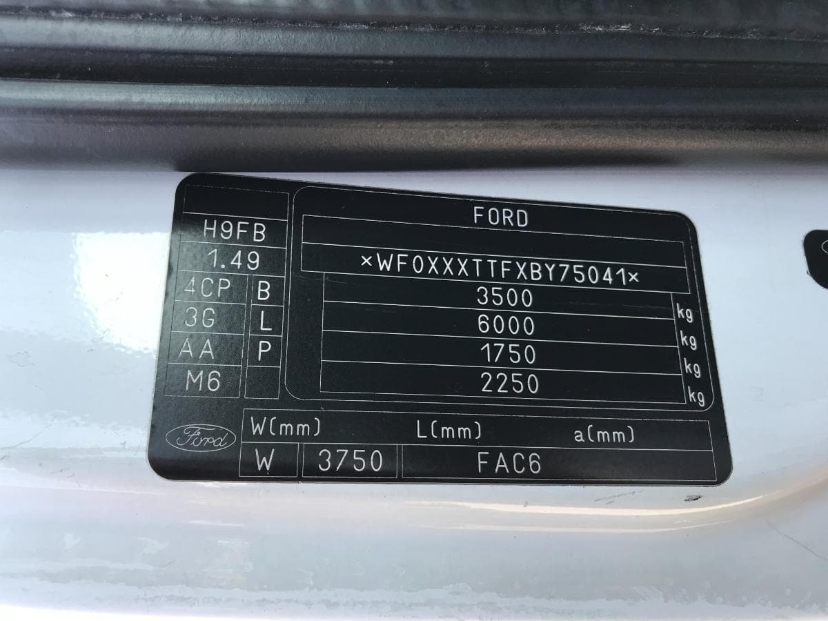 Ford Transit 350L · Ano 2011 — imagem 4