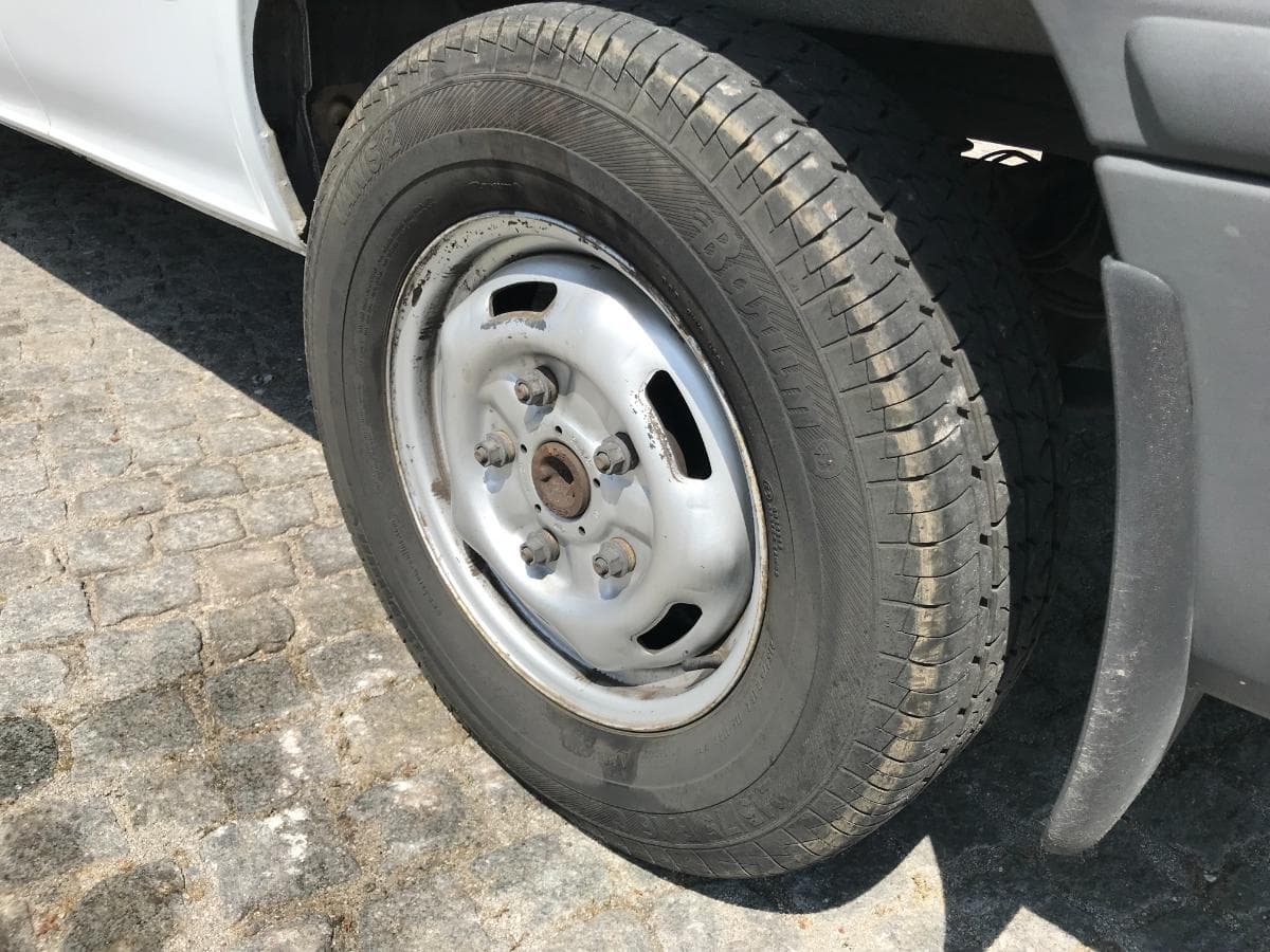 Ford Transit 350L · Ano 2011 — imagem 15