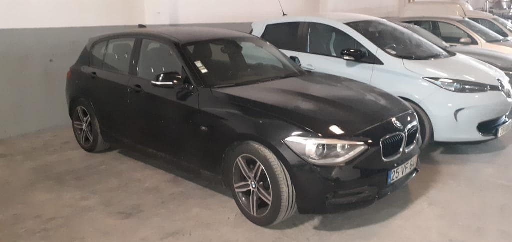 BMW 116D · Ano 2013 — imagem 1