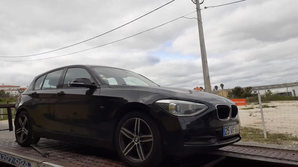 BMW 116D · Ano 2013 — imagem 6