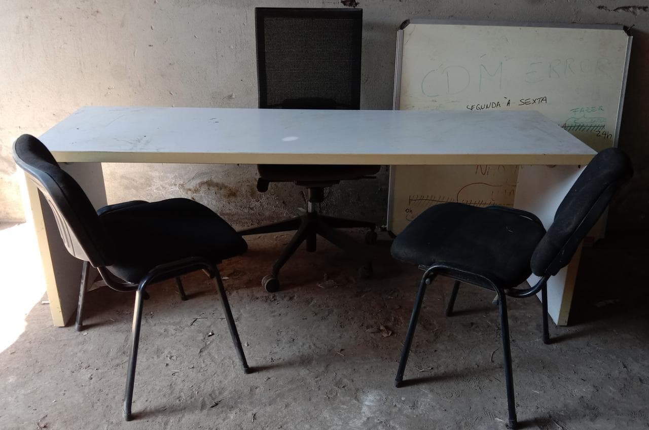 Mobiliario de oficina · — imagen 1