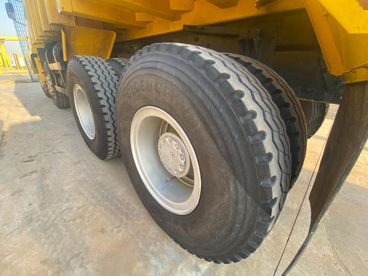 Camião basculante (38 Ton.) · Viana, Luanda. — imagem 19