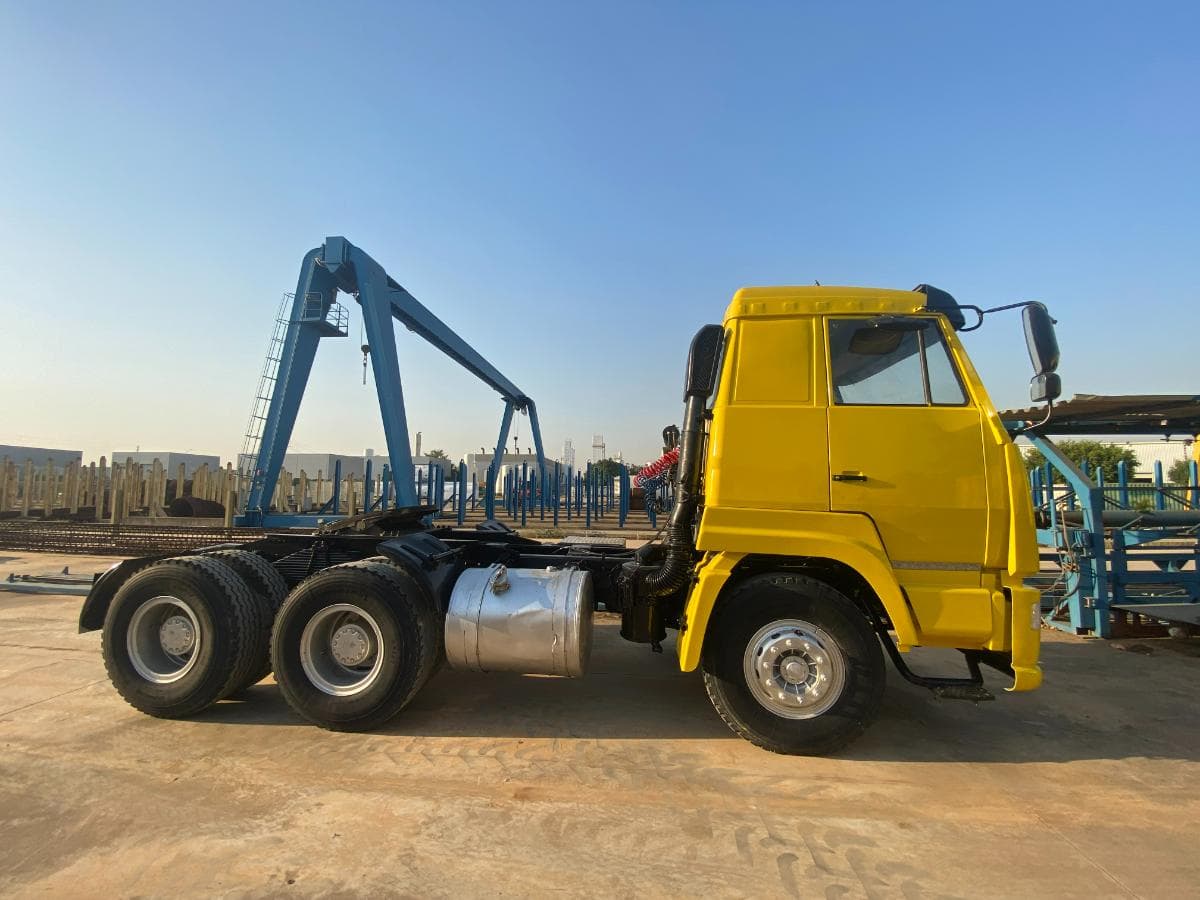 Camião trator (26 Ton.)  · Viana, Luanda. — imagem 6