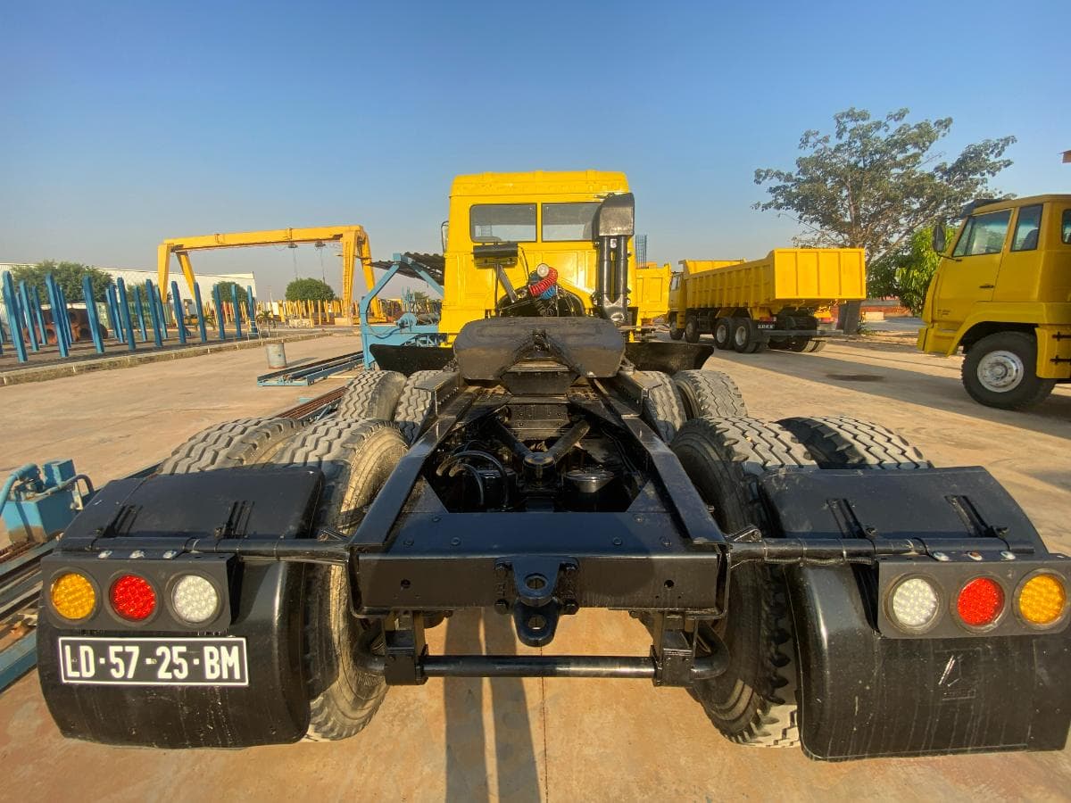Camião trator (26 Ton.)  · Viana, Luanda. — imagem 10