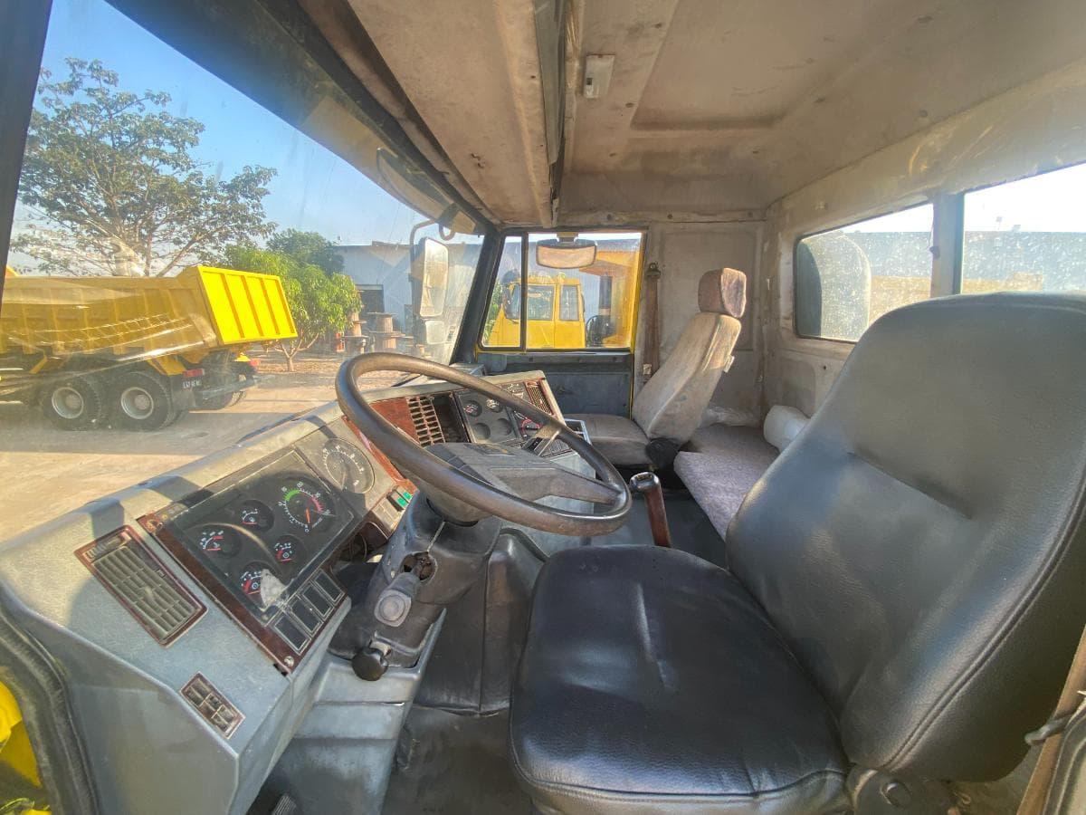 Camião trator (26 Ton.)  · Viana, Luanda. — imagem 12