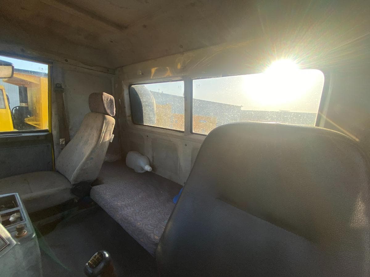 Camião trator (26 Ton.)  · Viana, Luanda. — imagem 17