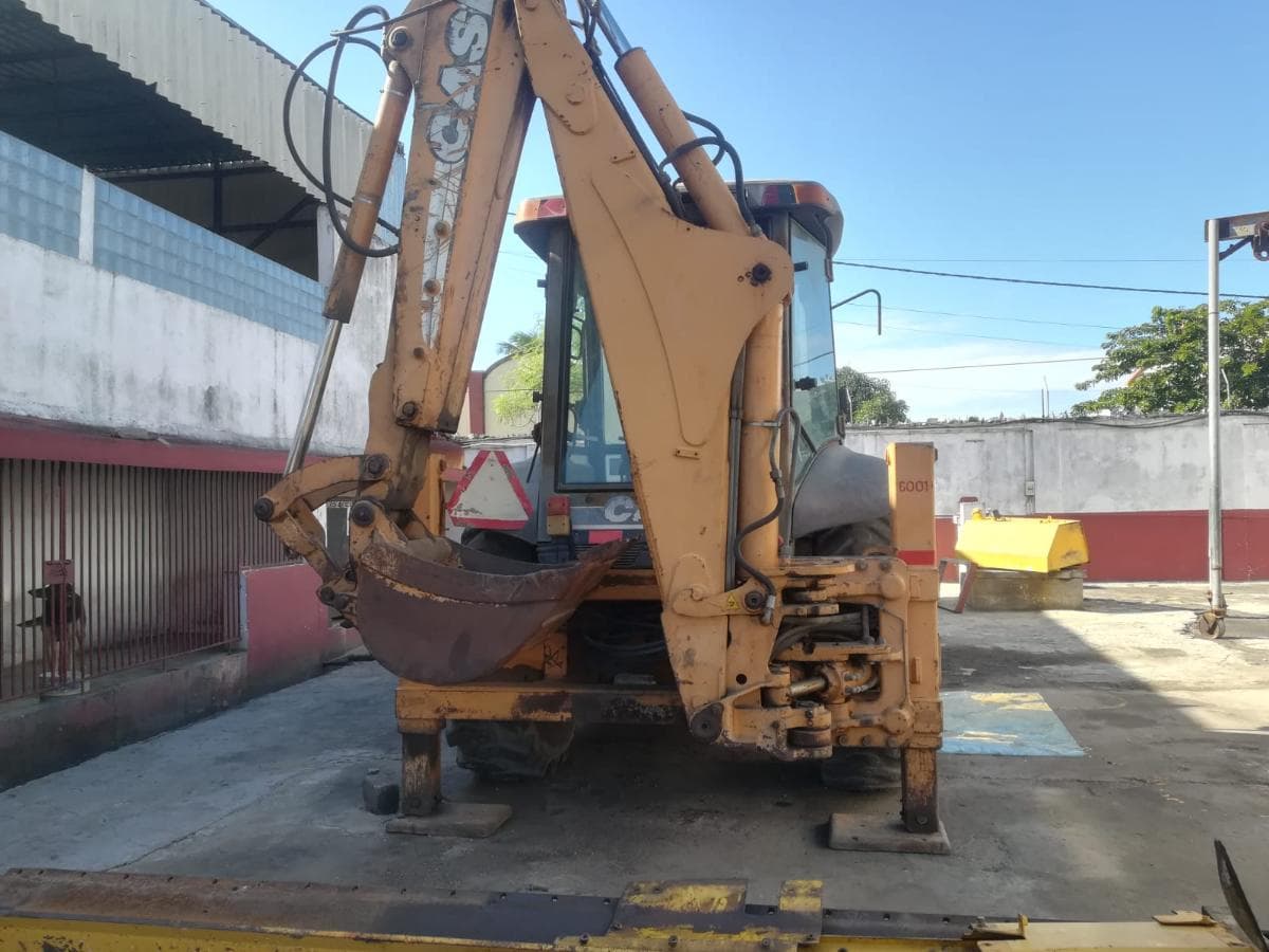 Retroeaadaveira Case 580 Super R · — imagen 3