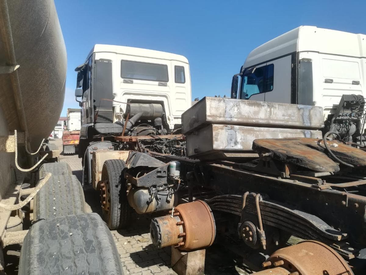 Camião MAN D20 · — imagem 2