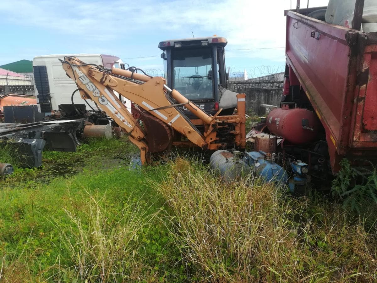 Retroescavadeira Case 580 super R · — imagen 2