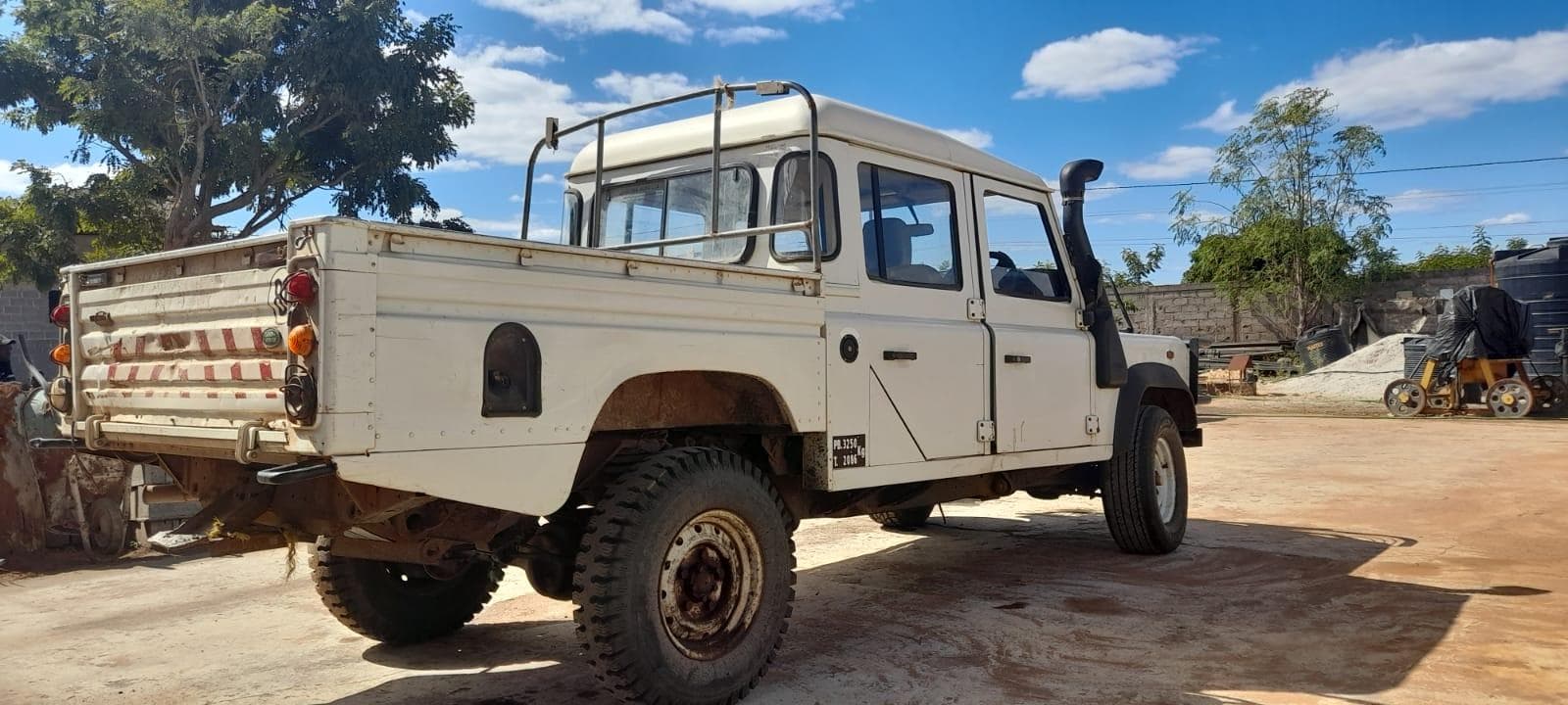 Land Rover Defender · — imagem 10