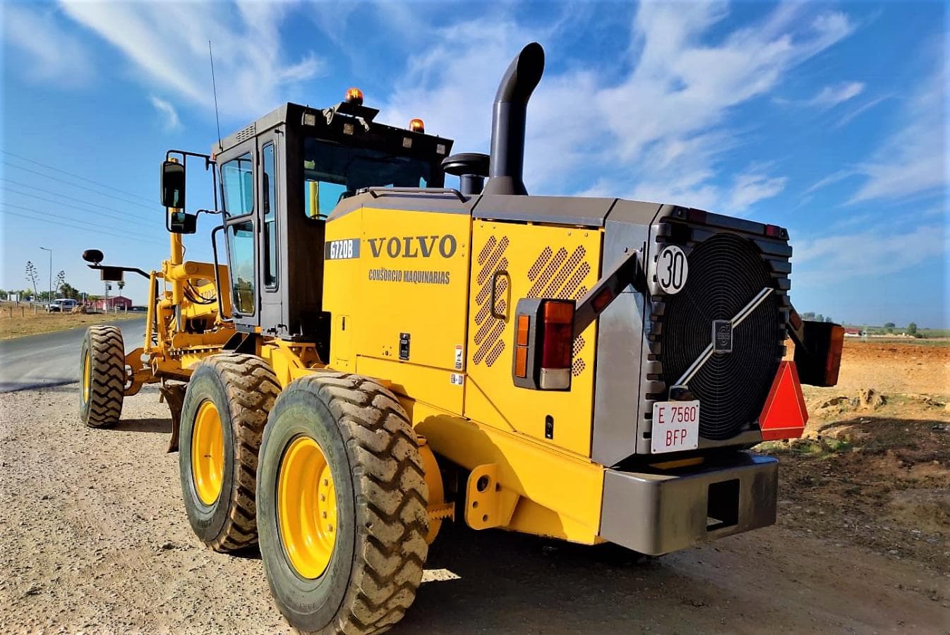 España · Motoniveladora Volvo G720B — imagem 3