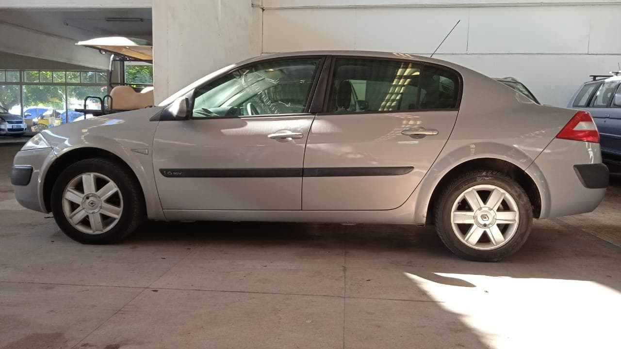 Renault Megane · — image 5