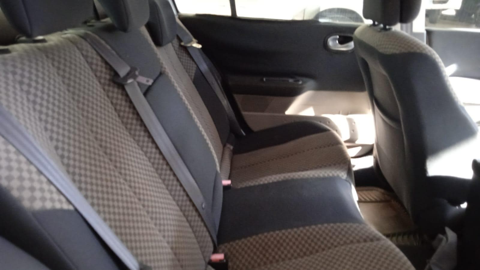 Renault Megane · — image 10