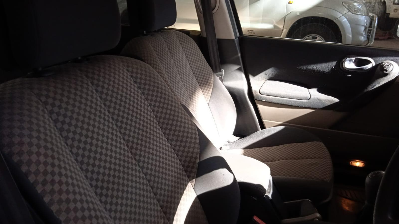 Renault Megane · — image 12