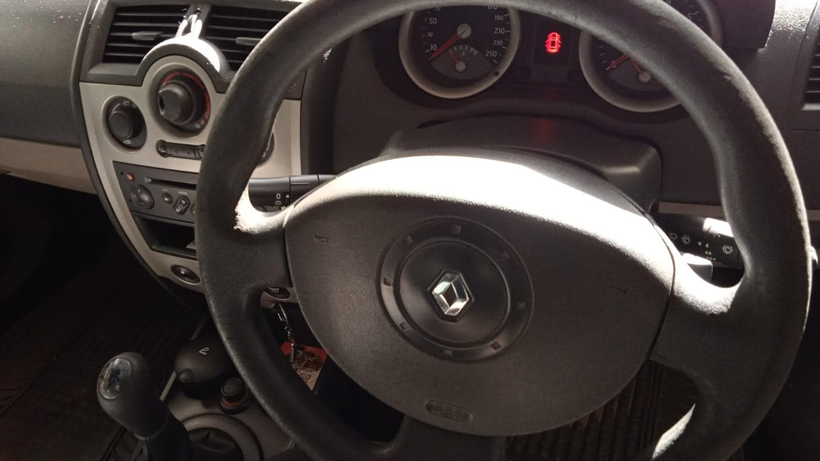 Renault Megane · — image 11