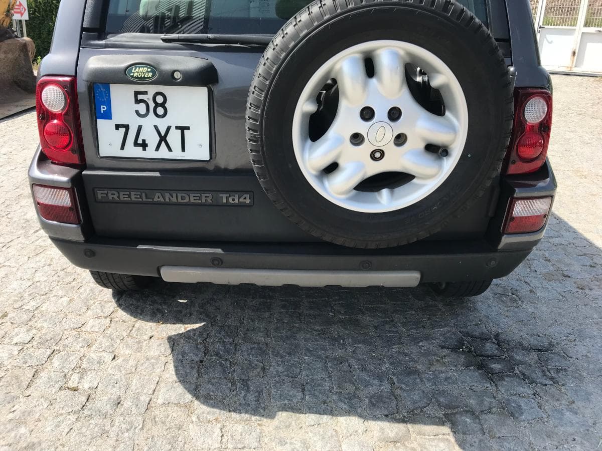 Land Rover Freelander 2.0TD4 · Ano 2004 — imagem 8
