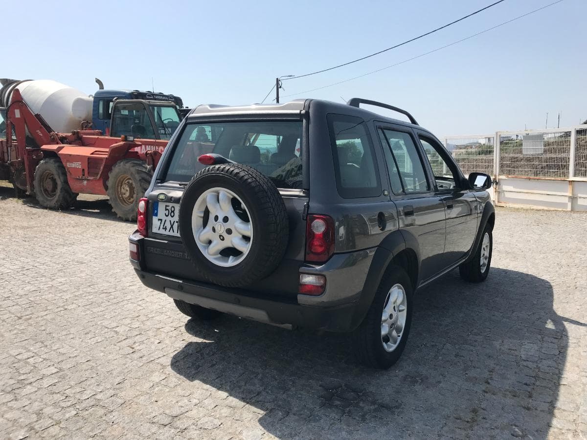 Land Rover Freelander 2.0TD4 · Ano 2004 — imagem 10
