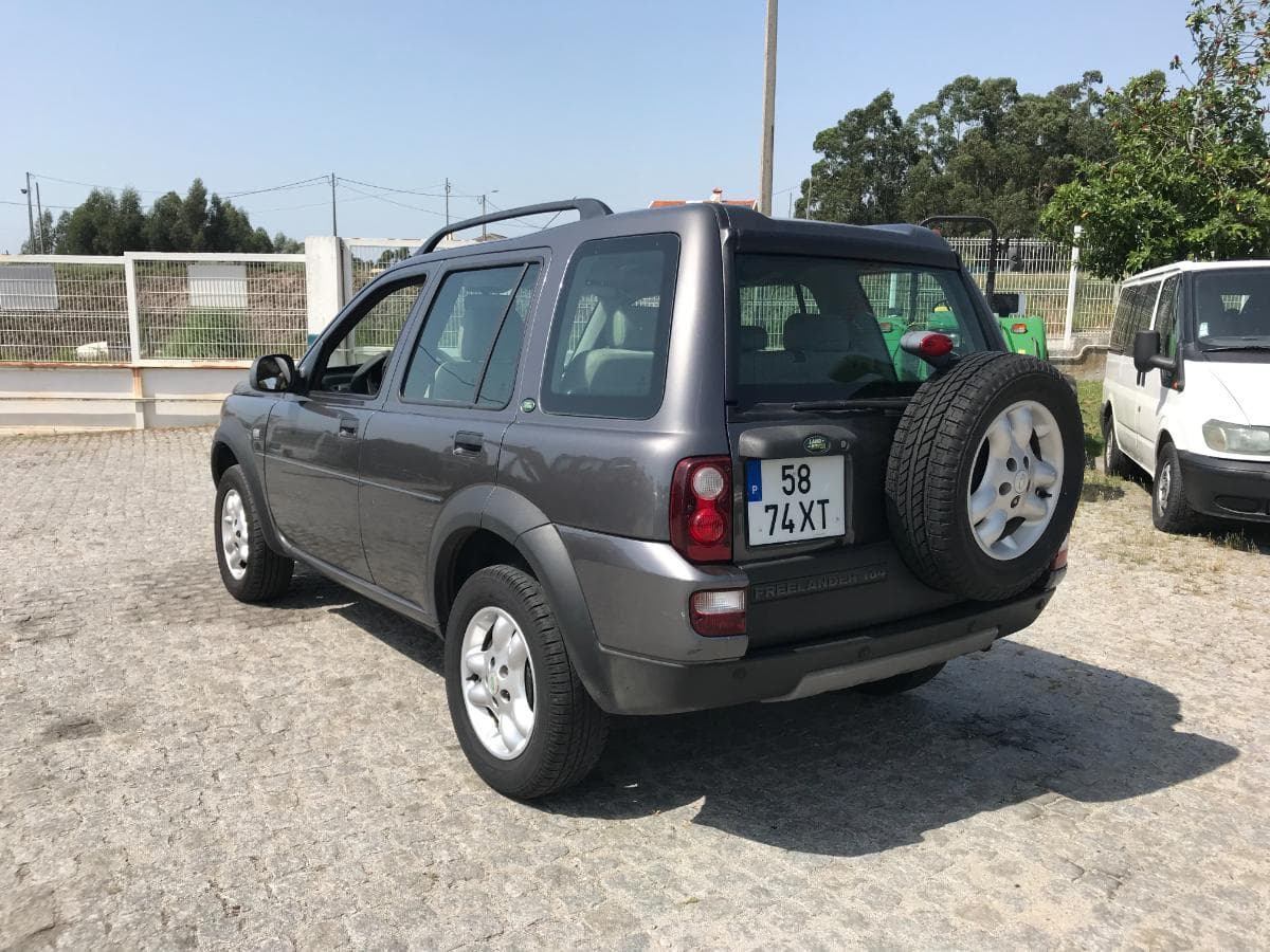 Land Rover Freelander 2.0TD4 · Ano 2004 — imagem 6
