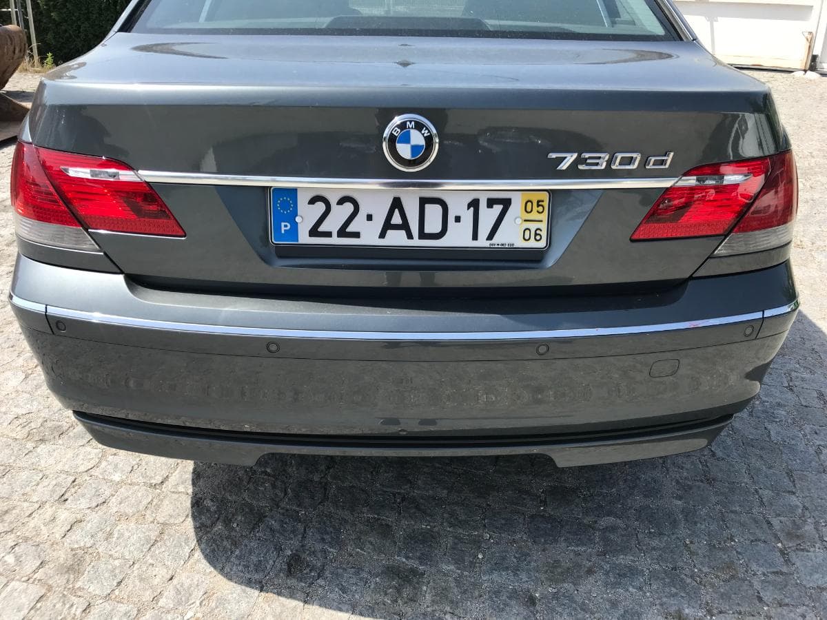 BMW 730D · Ano 2005 — imagem 8