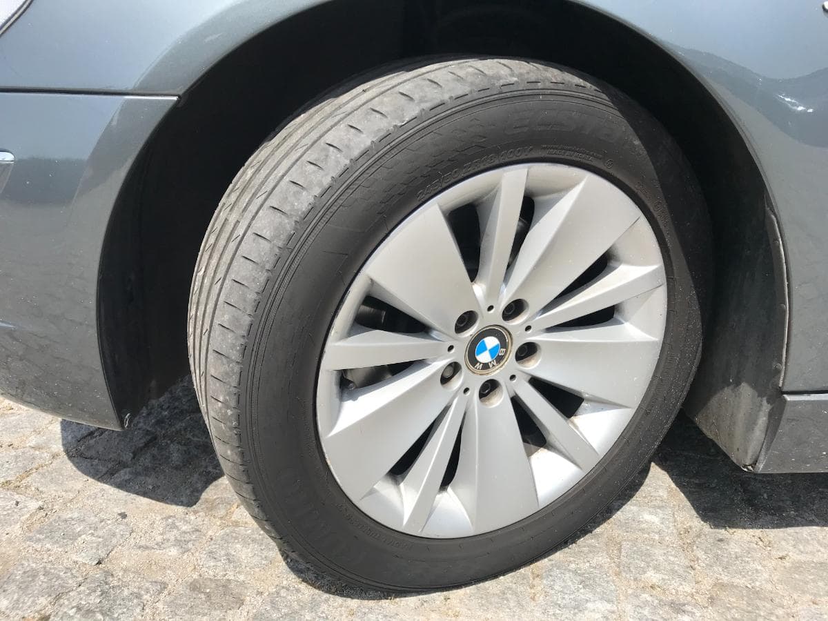BMW 730D · Ano 2005 — imagem 15
